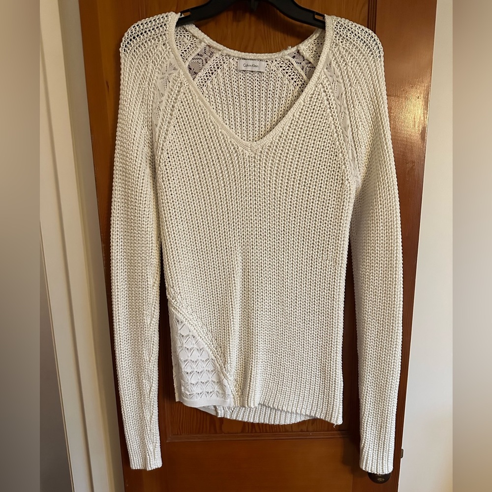 Calvin Klein Knit Sweater size Medium